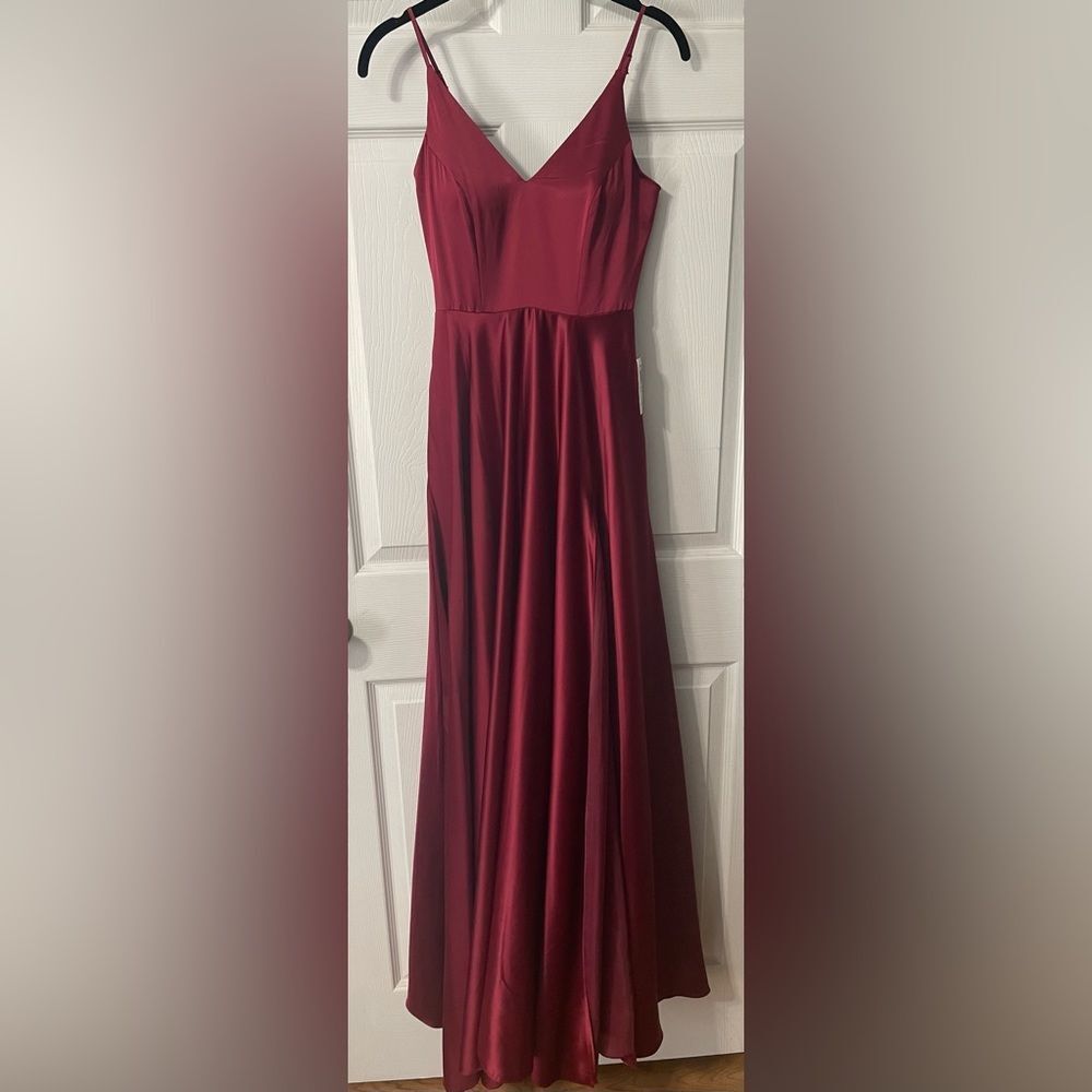 NWT B. Darlin prom dress, garnet color, size 1/2